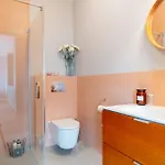 Apartment Tyzenhauz Arianska Street