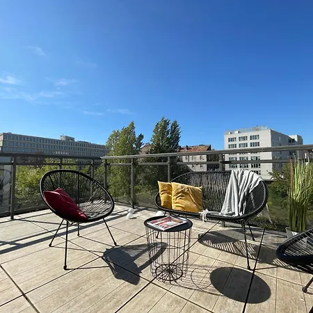 Apartment Tyzenhauz Arianska Street