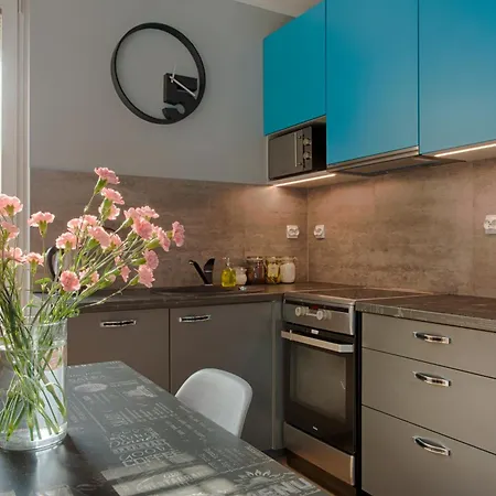 Apartment Tyzenhauz Arianska Street *