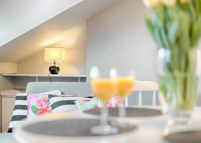 Tyzenhauz Arianska Street *