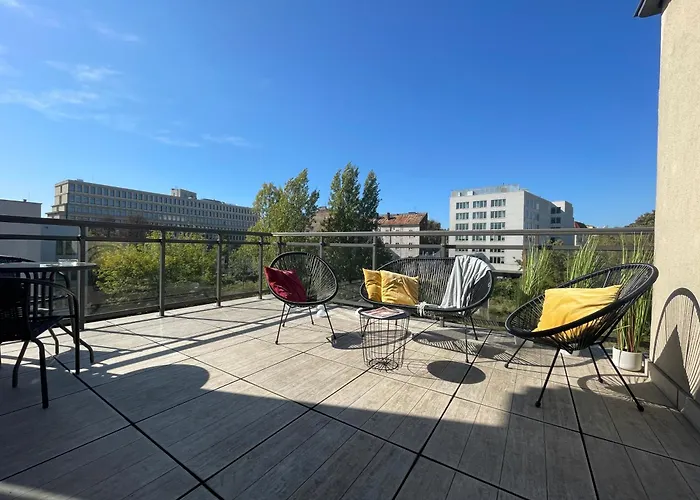 Tyzenhauz Arianska Street *