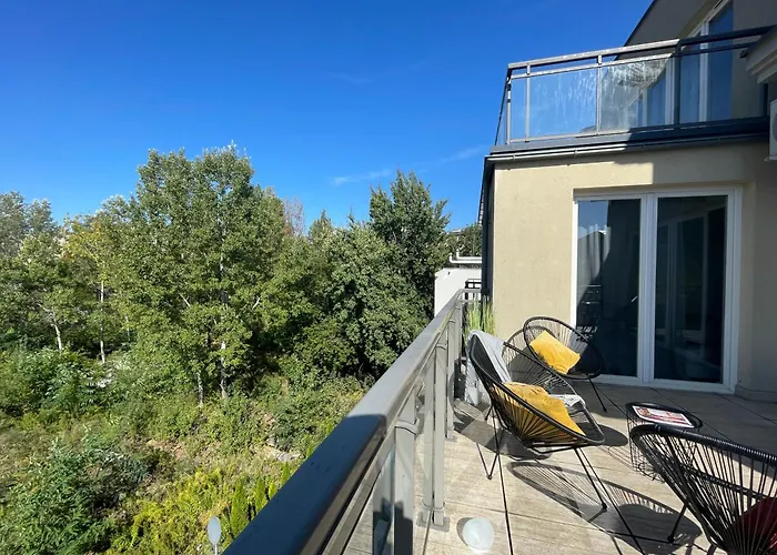 Tyzenhauz Arianska Street * קרקוב