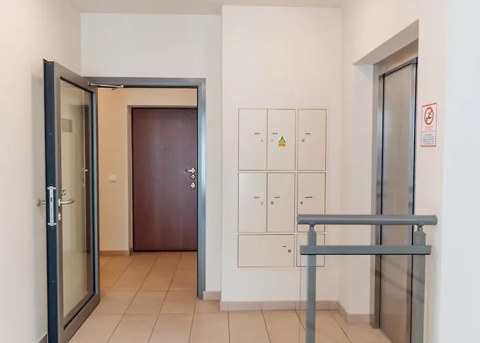 Tyzenhauz Arianska Street